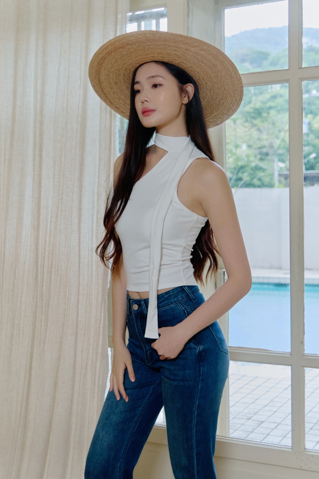 綁帶造型單肩BRA TOP