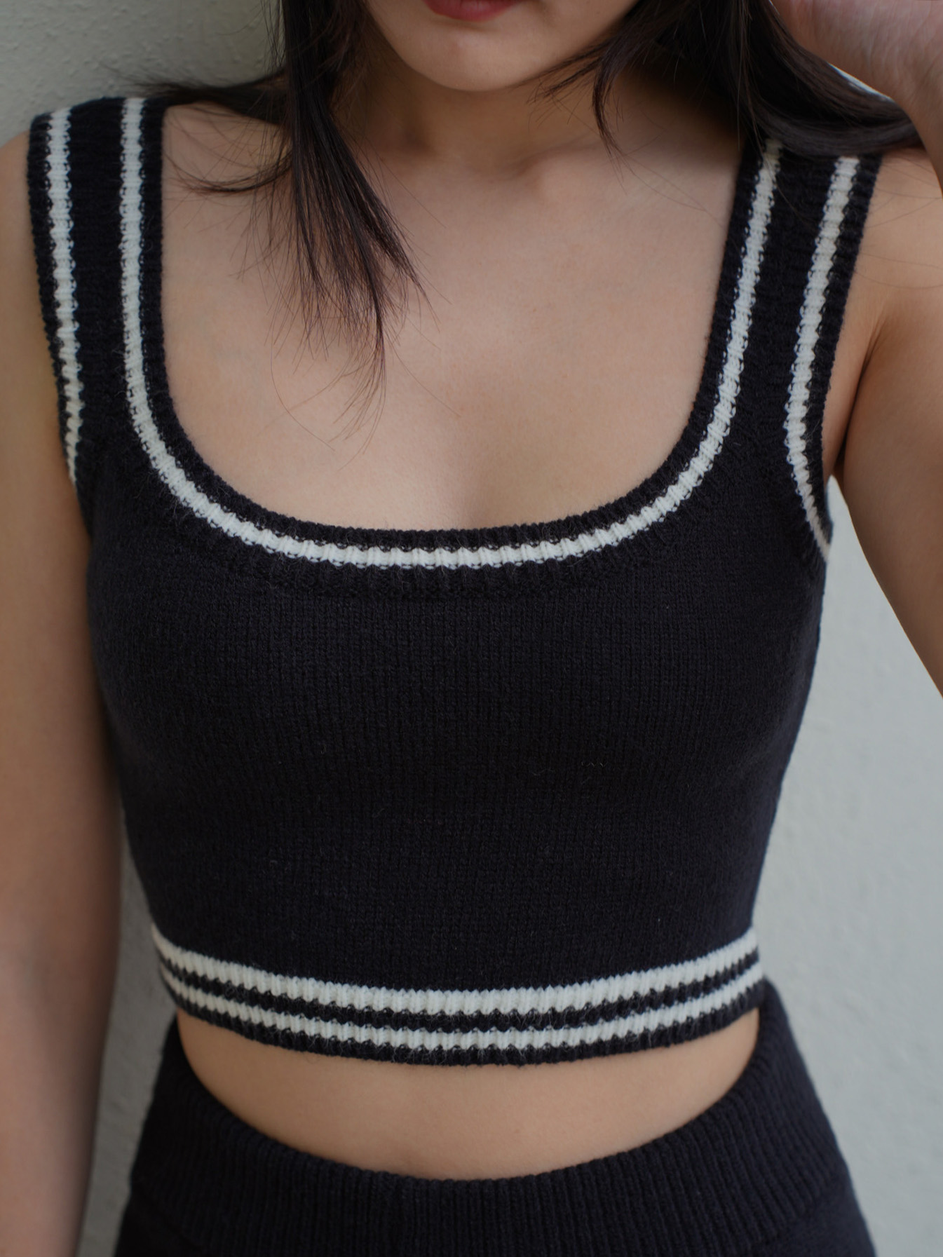 撞色北極絨針織背心