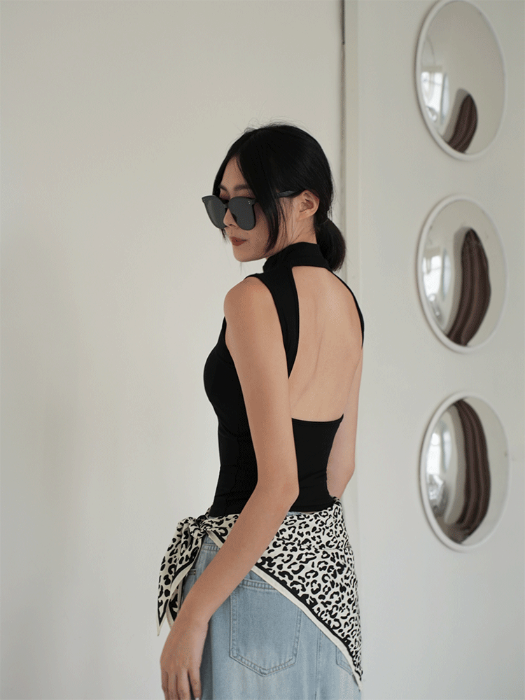 微高領美背BRA TOP背心