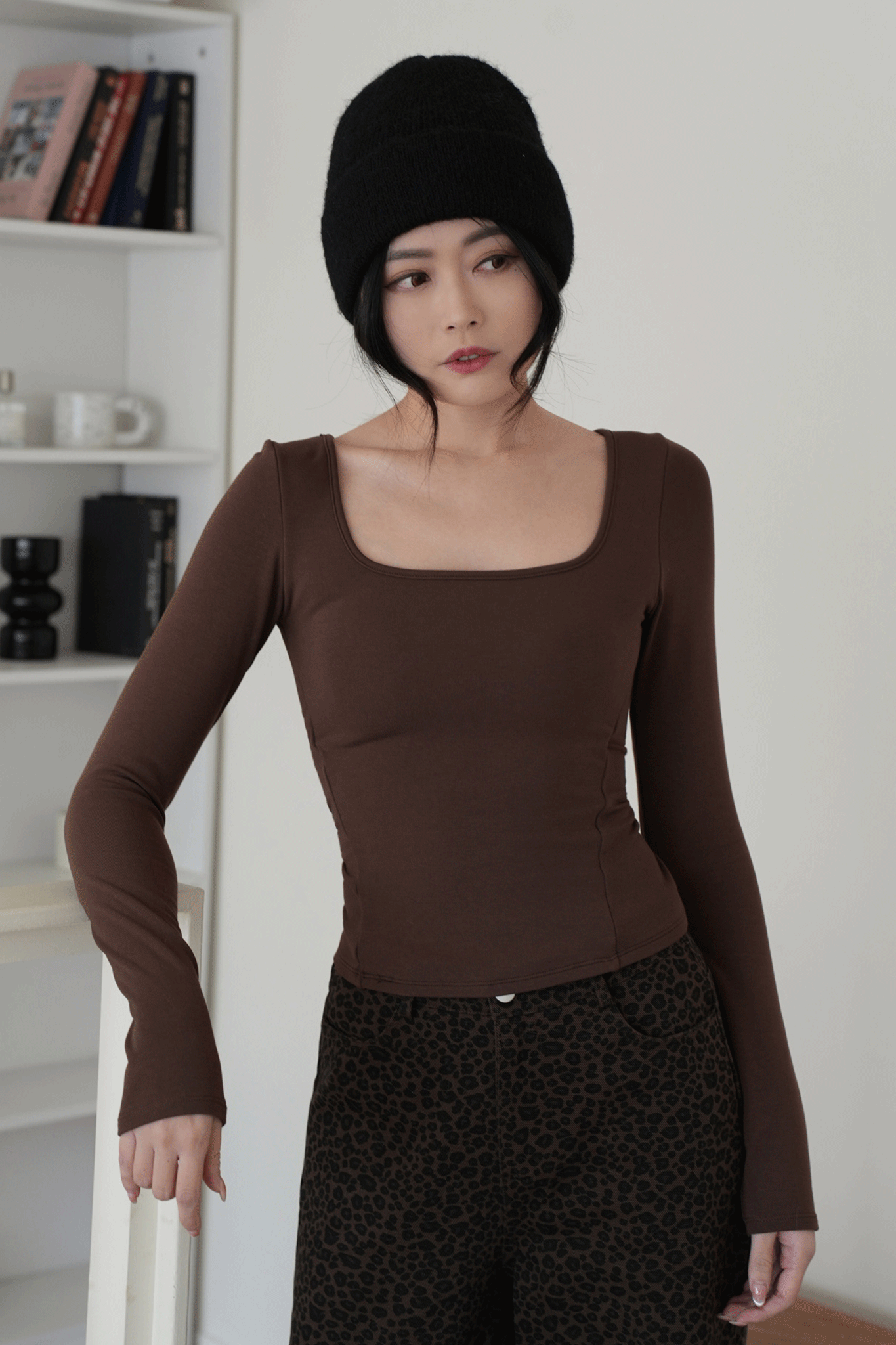 保暖內磨毛方領收腰線BRA上衣