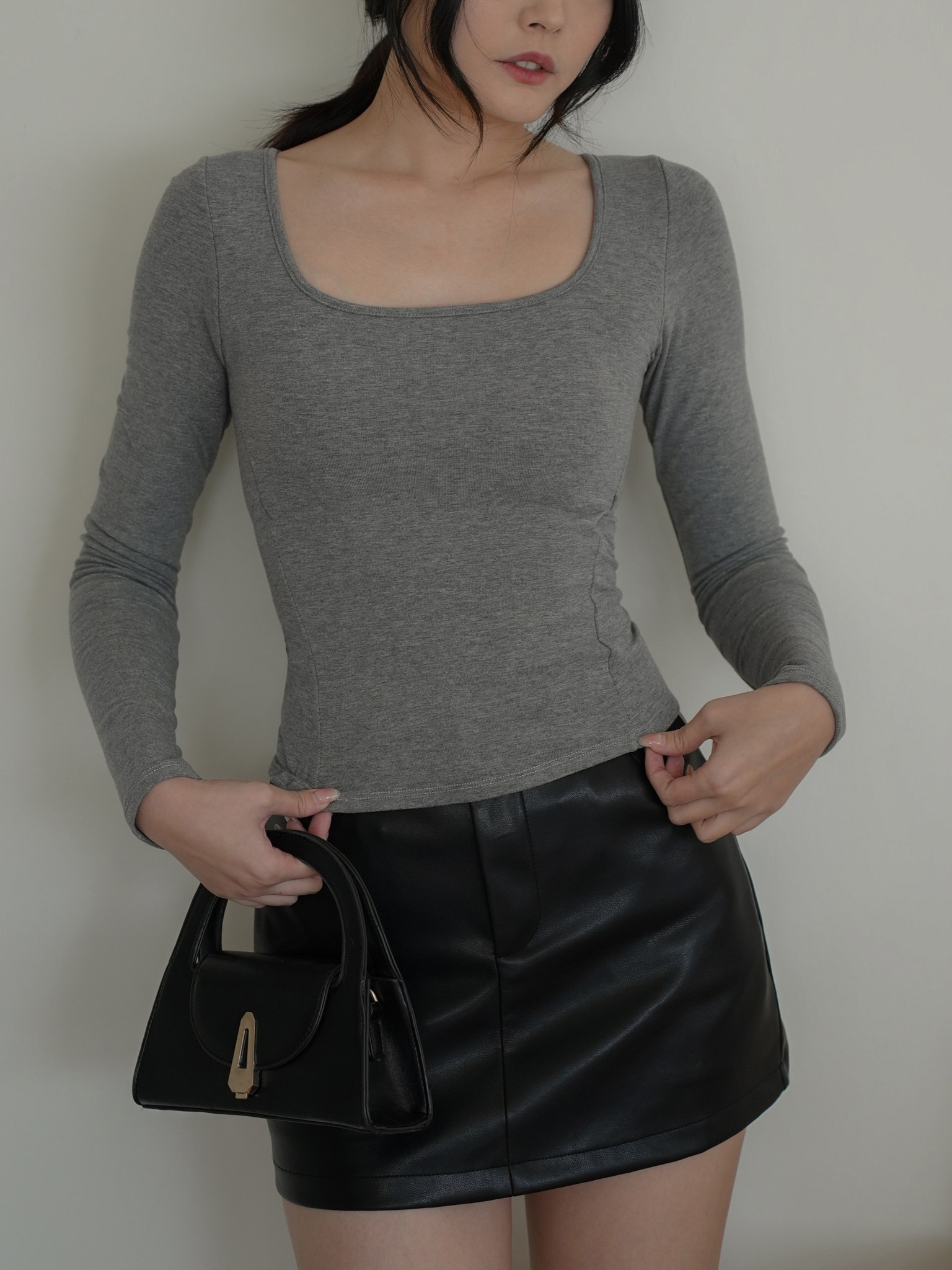 保暖內磨毛方領收腰線BRA上衣