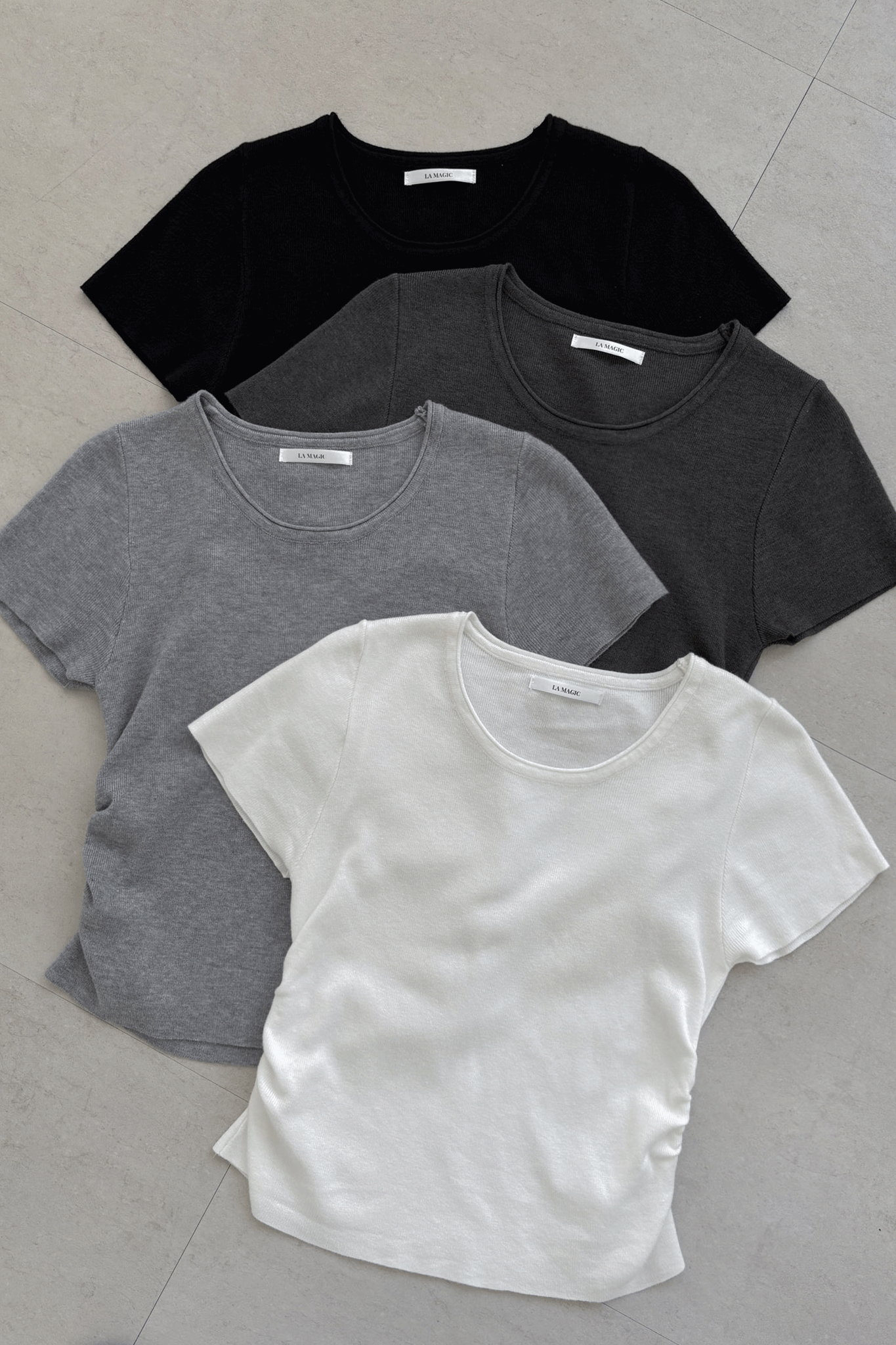 圓領側抓皺針織短袖上衣