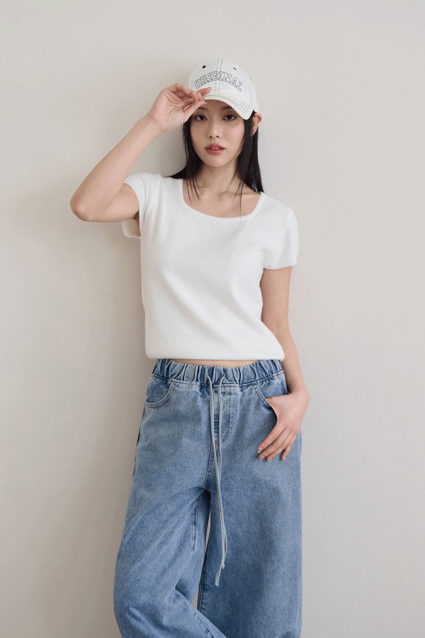 細針織方領短袖上衣