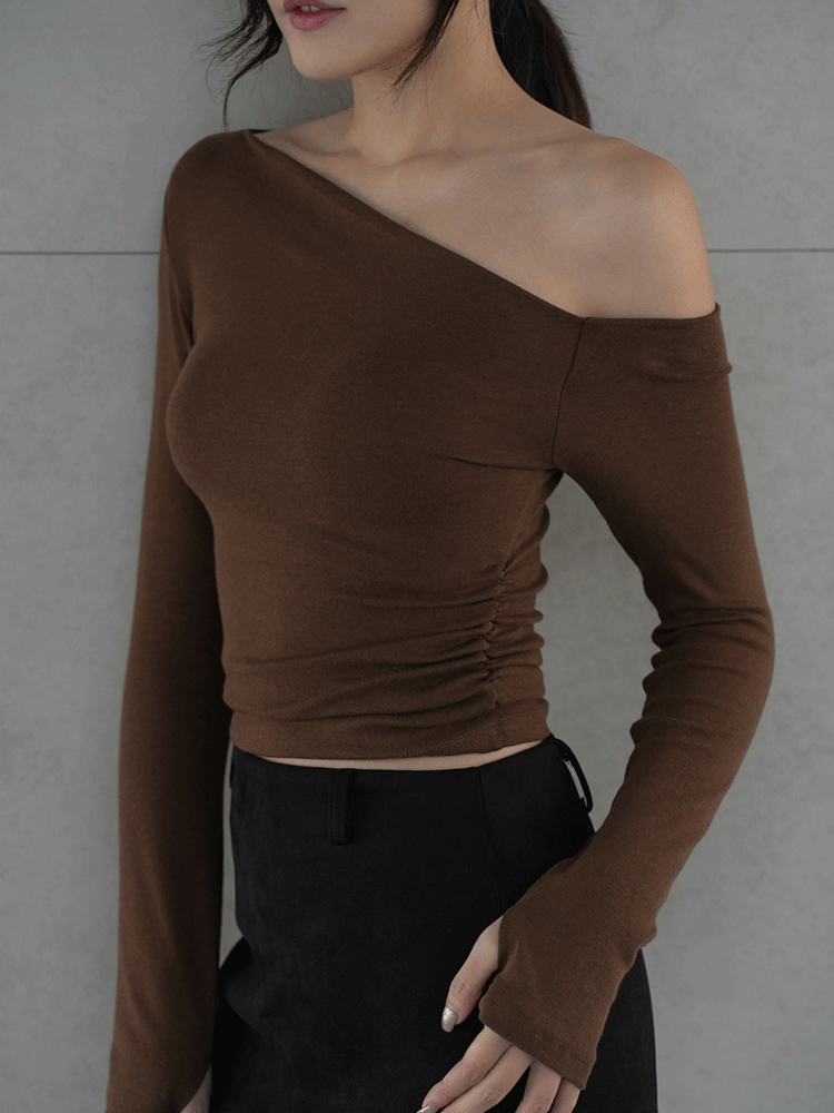 時髦超彈棉斜肩上衣