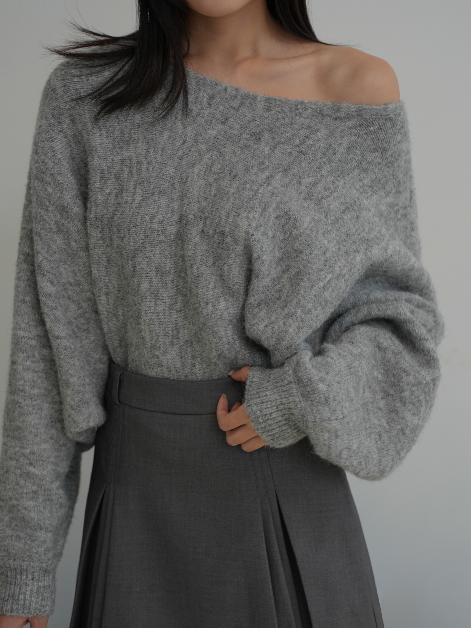 羊駝毛寬鬆大圓領毛衣