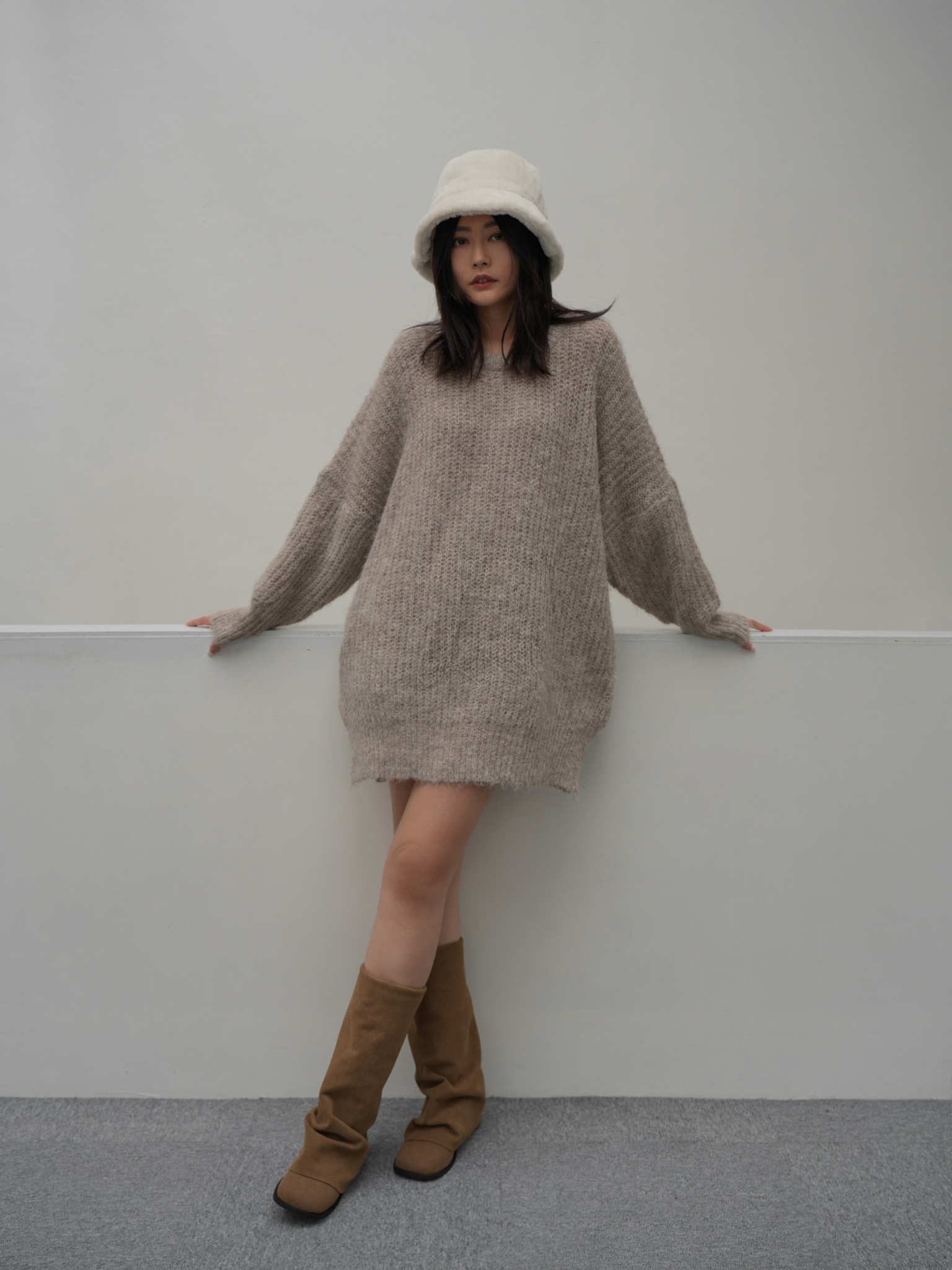 羊駝毛寬鬆側開岔毛衣