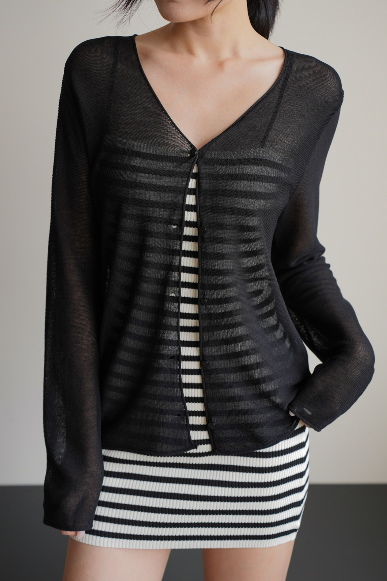 慵懶微透針織外套