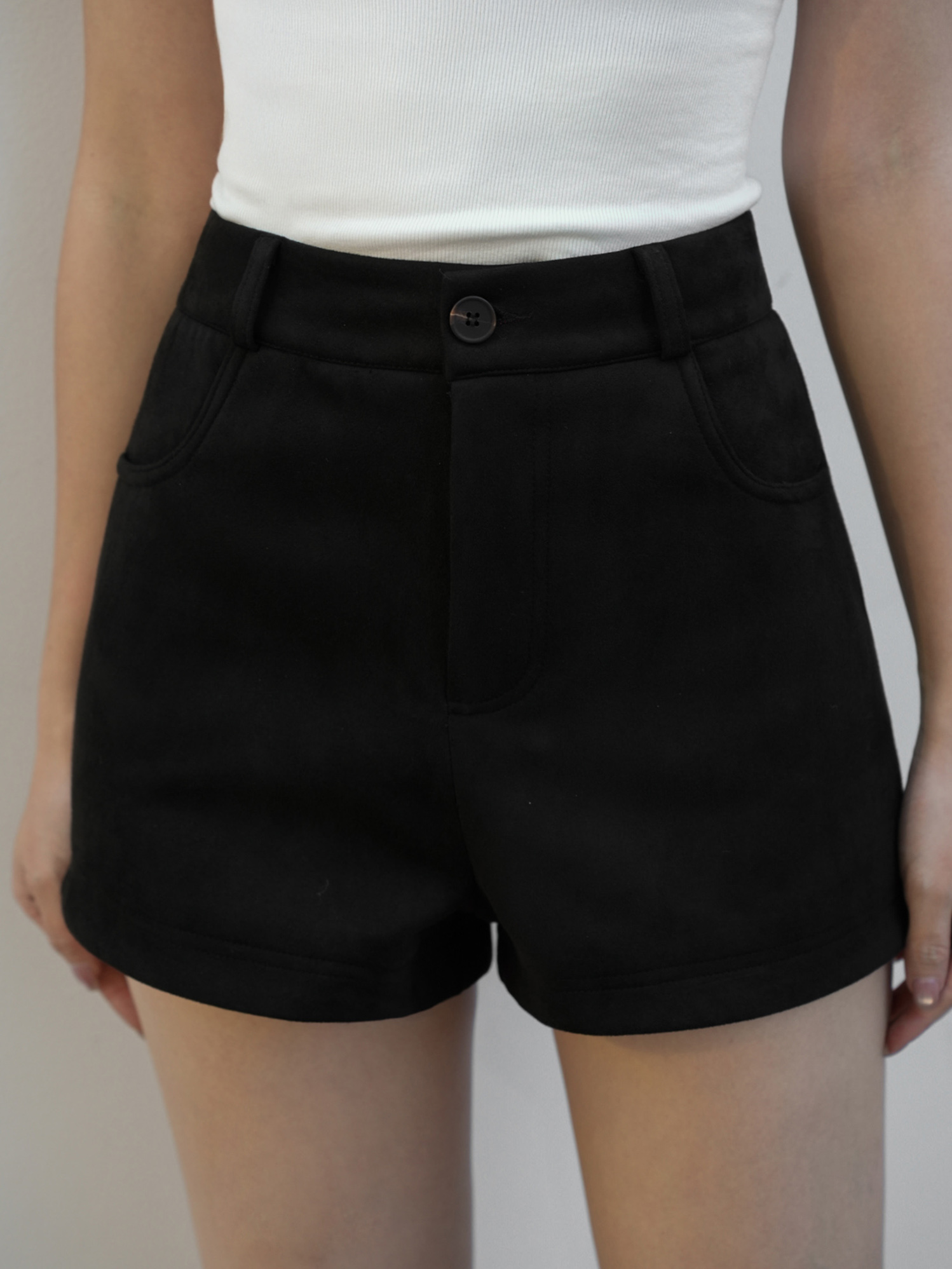 質感麂皮高腰短褲