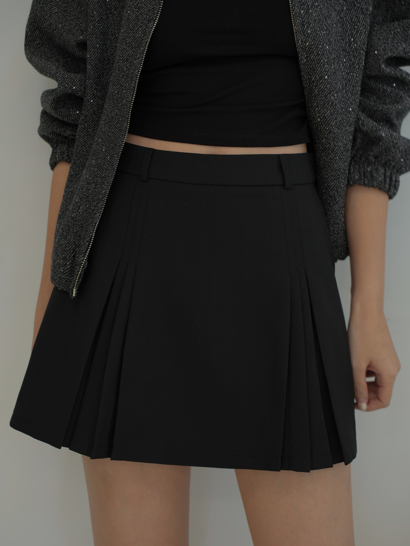 時髦打褶西裝短裙