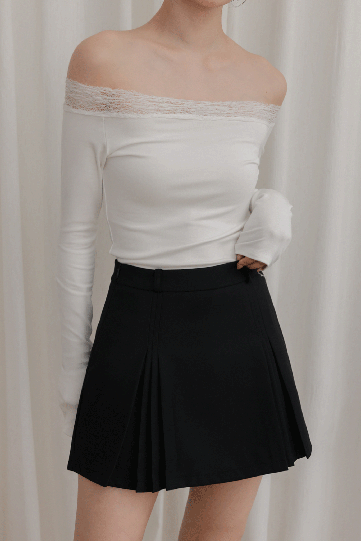 時髦打褶西裝短裙