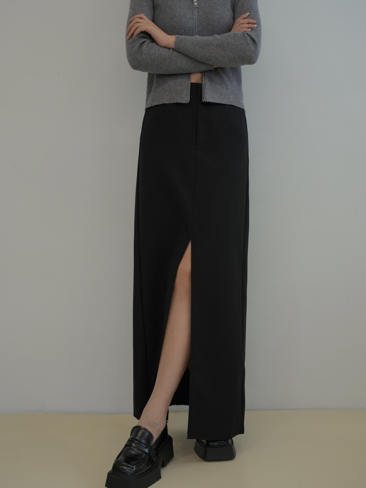 時髦開岔西裝長裙