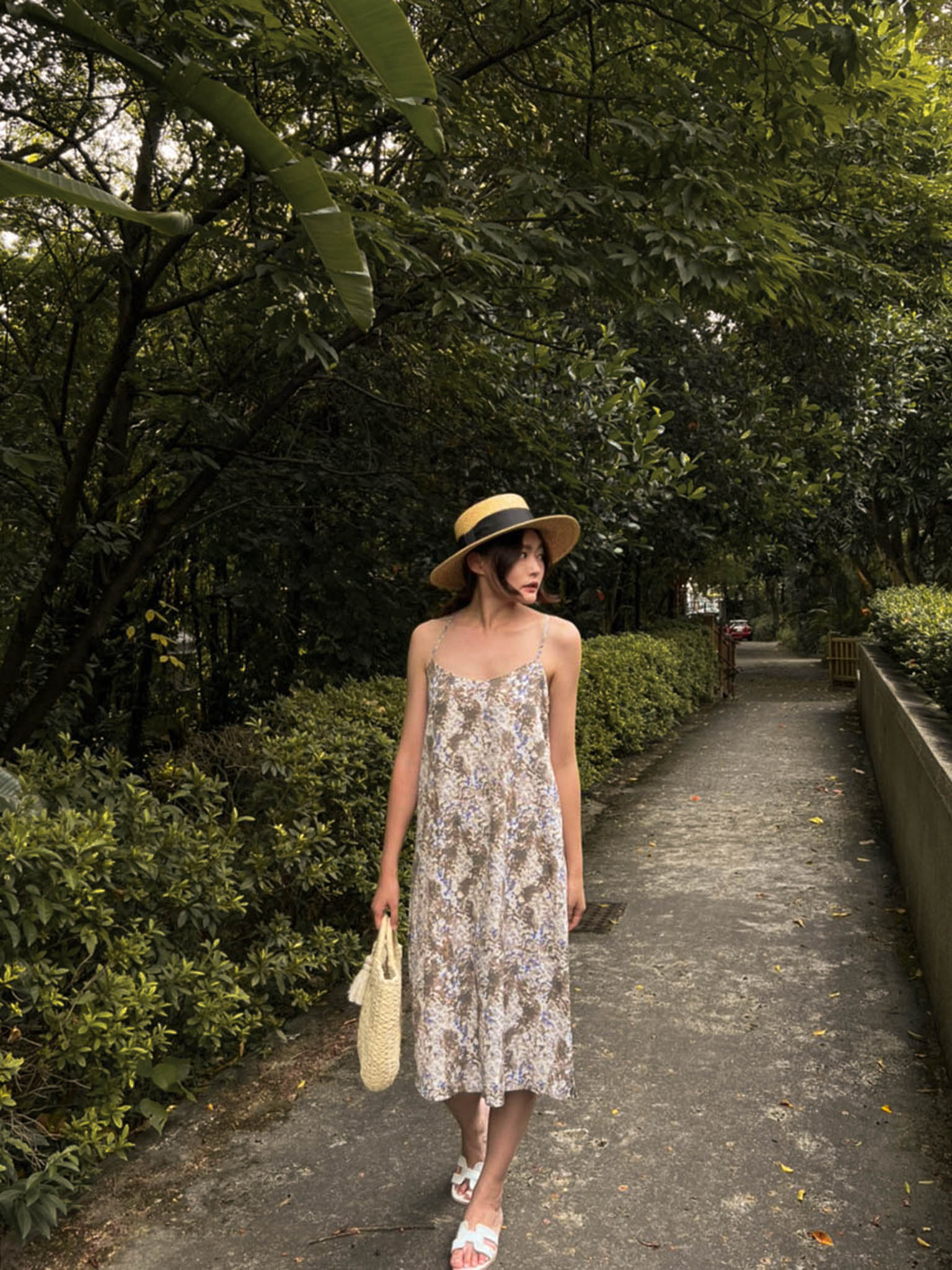 渲染印花美背洋裝