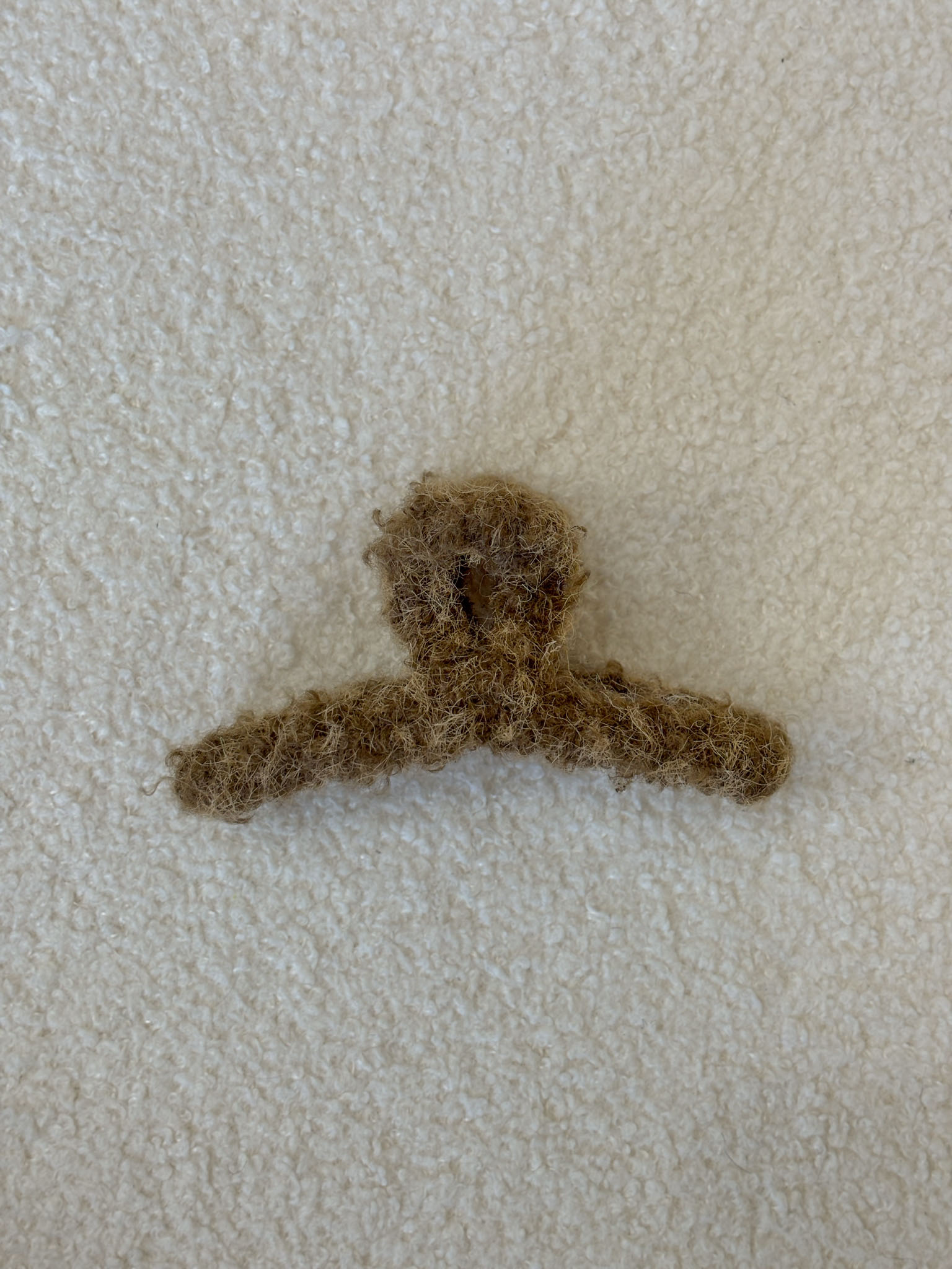 韓國質感毛毛鯊魚夾