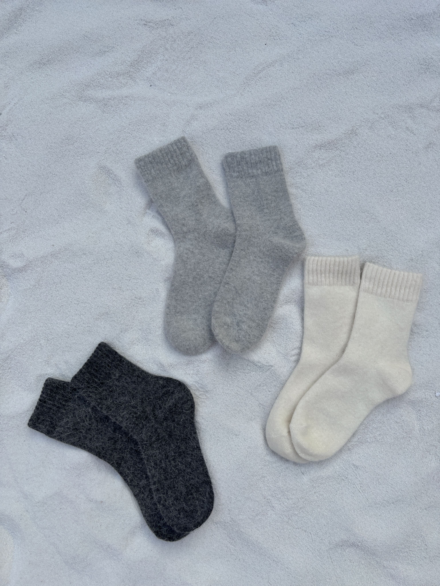 韓國保暖羊毛中筒襪